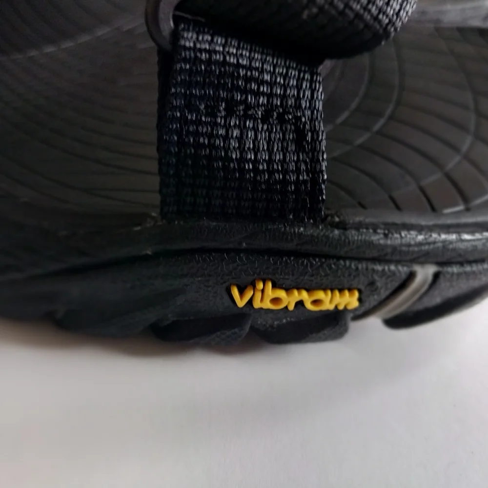 MERRELL Vibrant Men's Size 12 Black Sandals